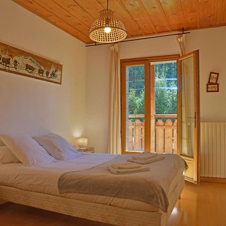 Appartement Dans Chalet 5 Chambres 130 M2 Centre Village Монтрион Екстериор снимка