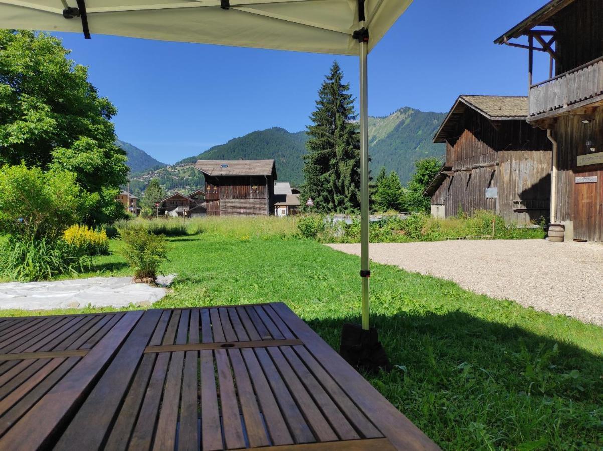 Appartement Dans Chalet 5 Chambres 130 M2 Centre Village Монтрион Екстериор снимка