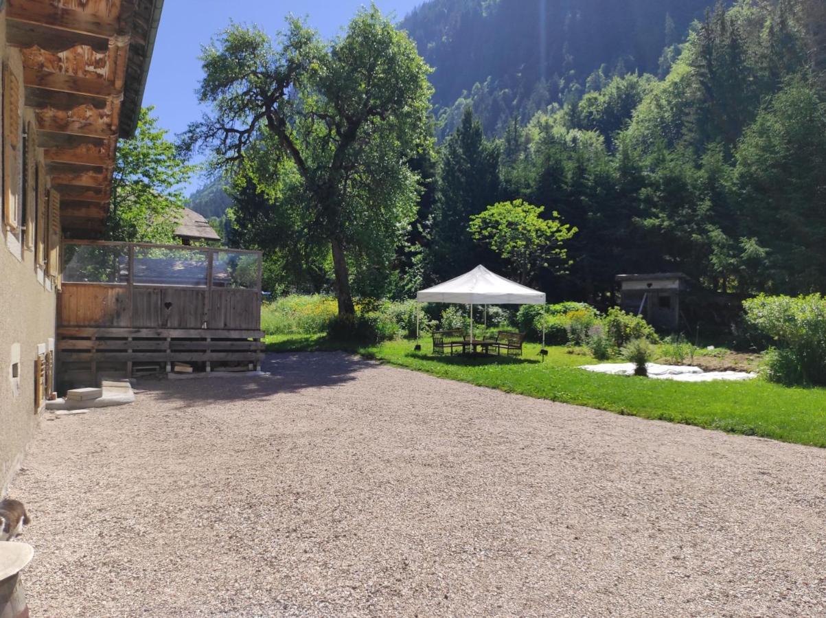 Appartement Dans Chalet 5 Chambres 130 M2 Centre Village Монтрион Екстериор снимка